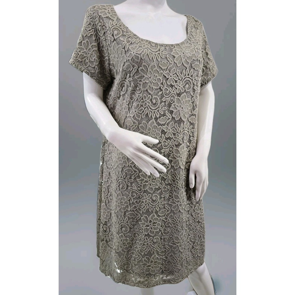 Tiana B Women's XL Taupe Lace Sheath Dress Floral Overlay Cap Sleeve Scoop Neck